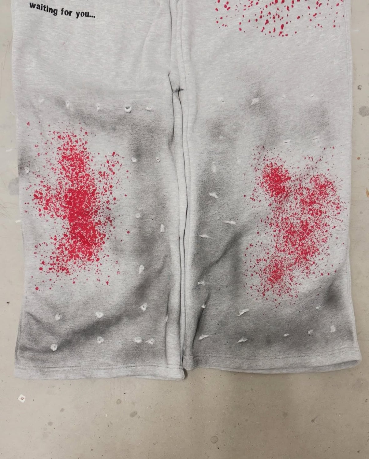 I CANT DIE LIKE THIS SWEATS <3
