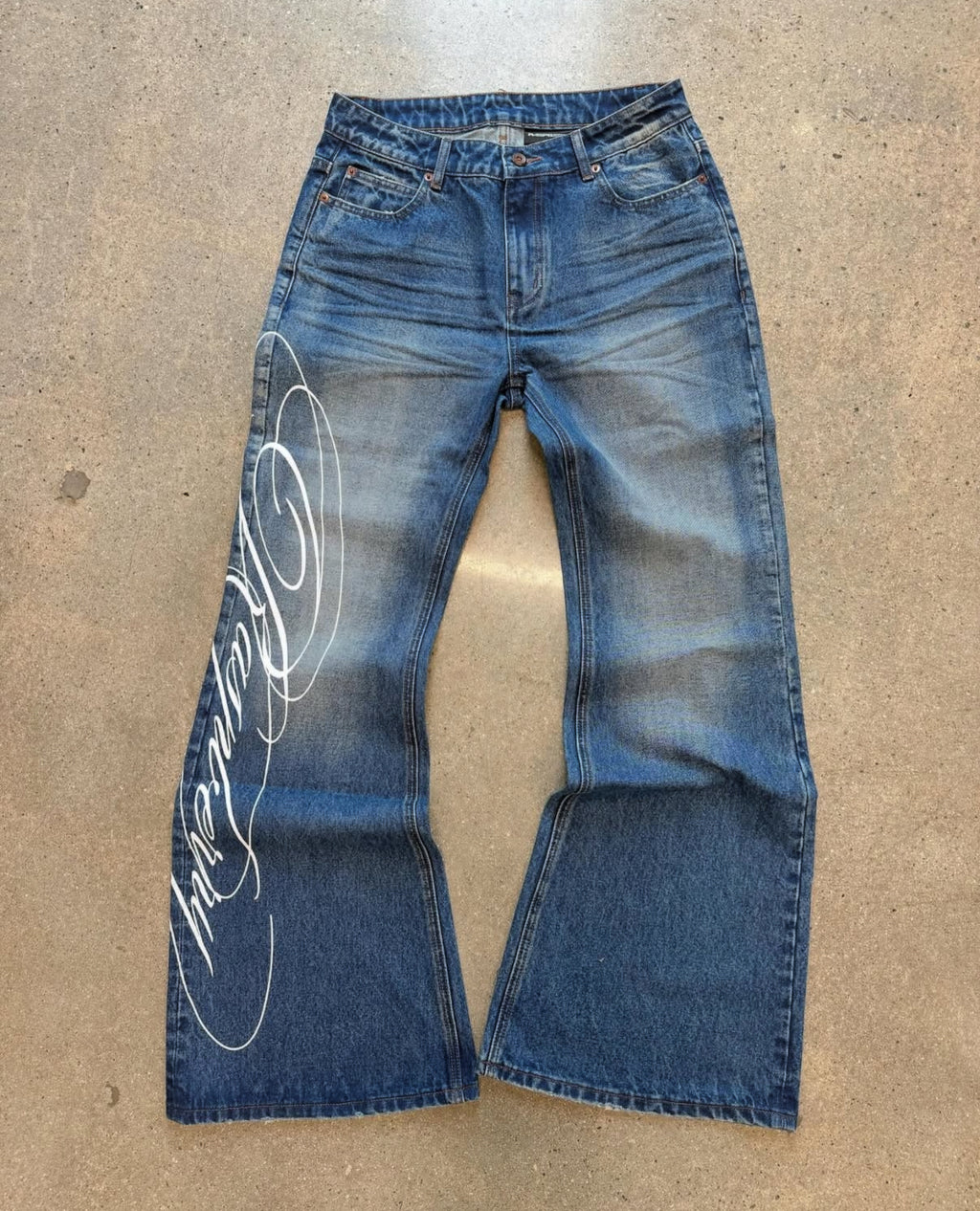 RASPBERRY FLARED JEANS <3